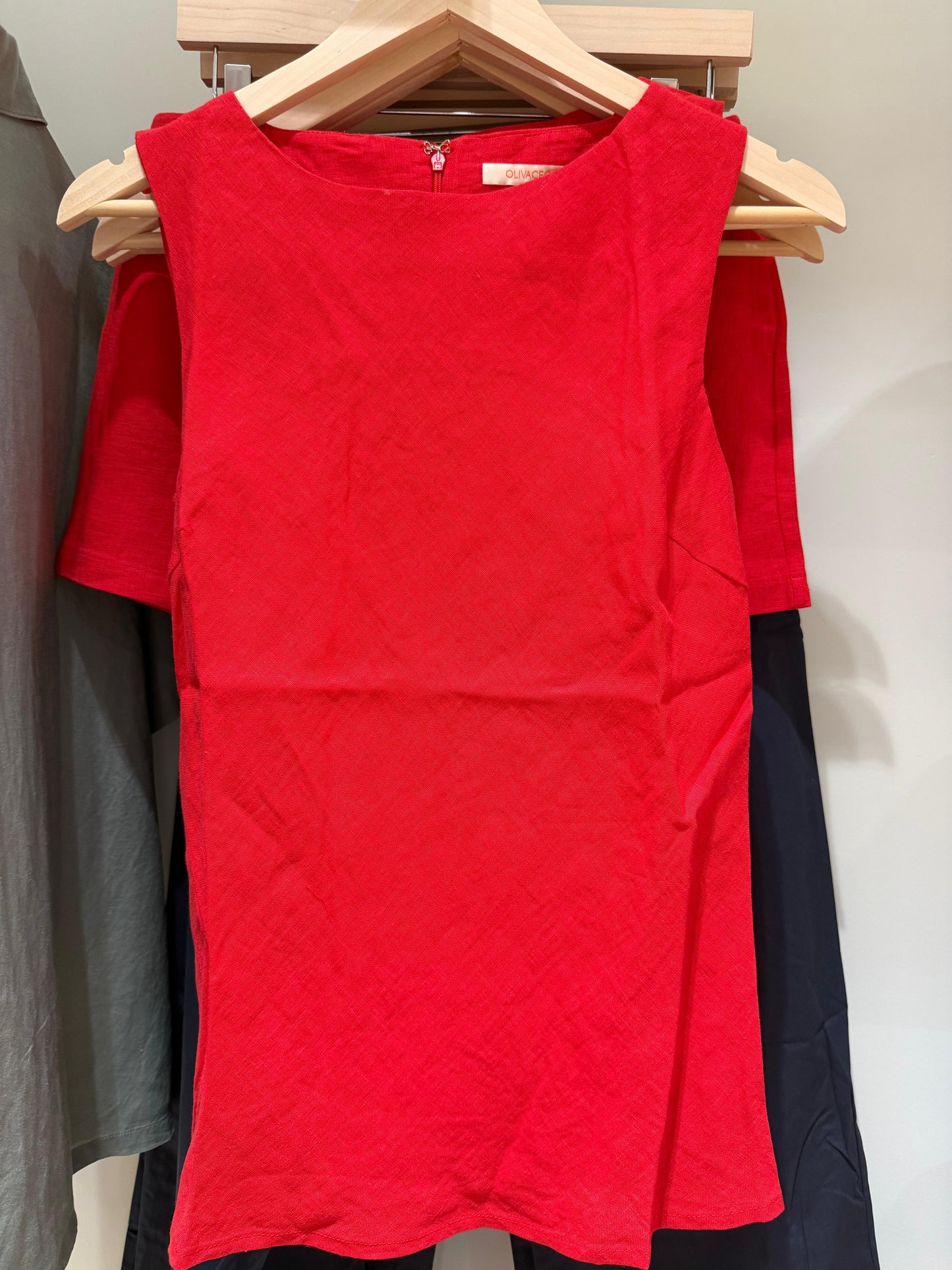 Red Linen Set