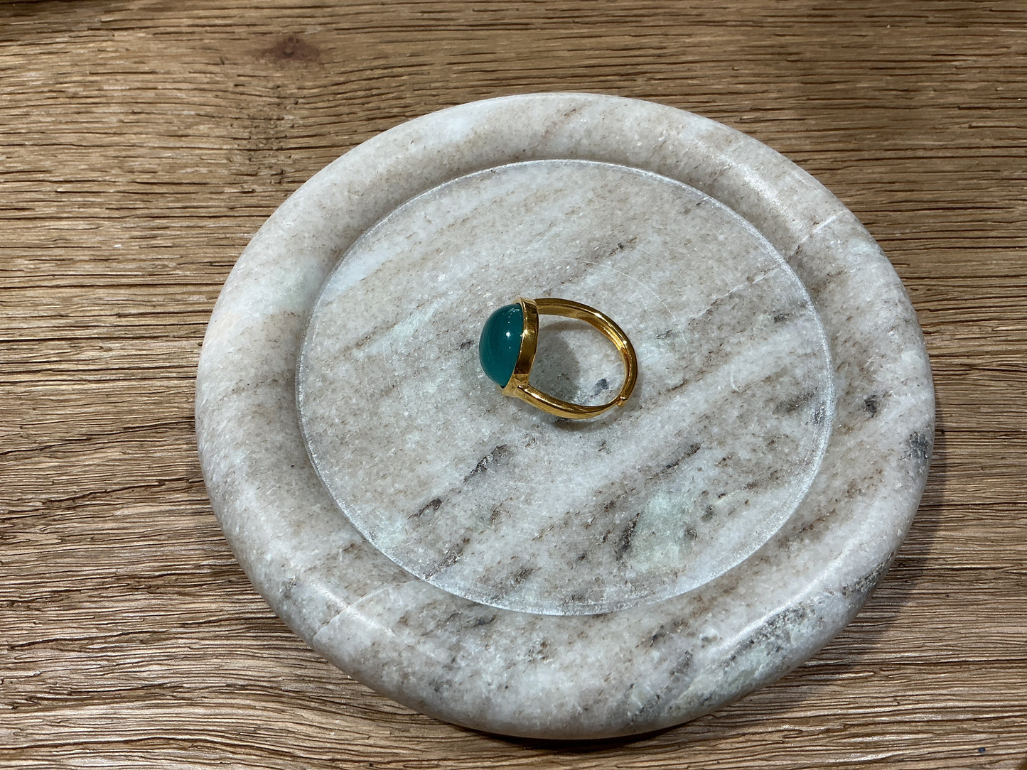 Blue circle quartz ring