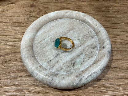Blue oval quartz ring