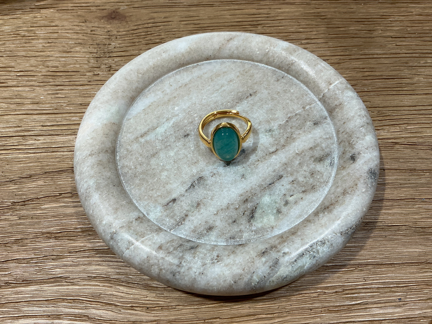 Blue oval quartz ring