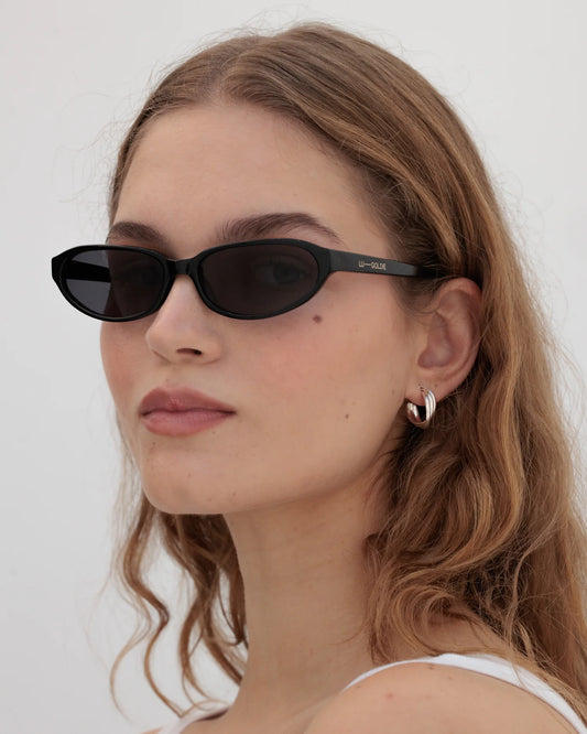 Alexe Black Sunnies