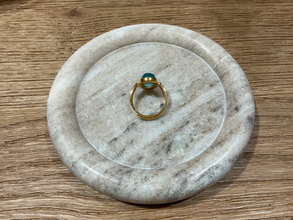 Blue oval quartz ring